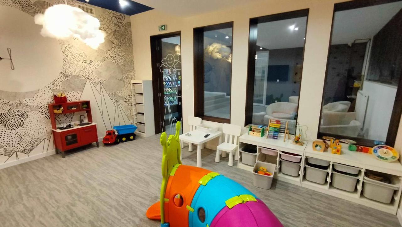 Cicha Przystan Apartamenty Whiteblue Sauna&Fitness&Parking Kołobrzeg Esterno foto