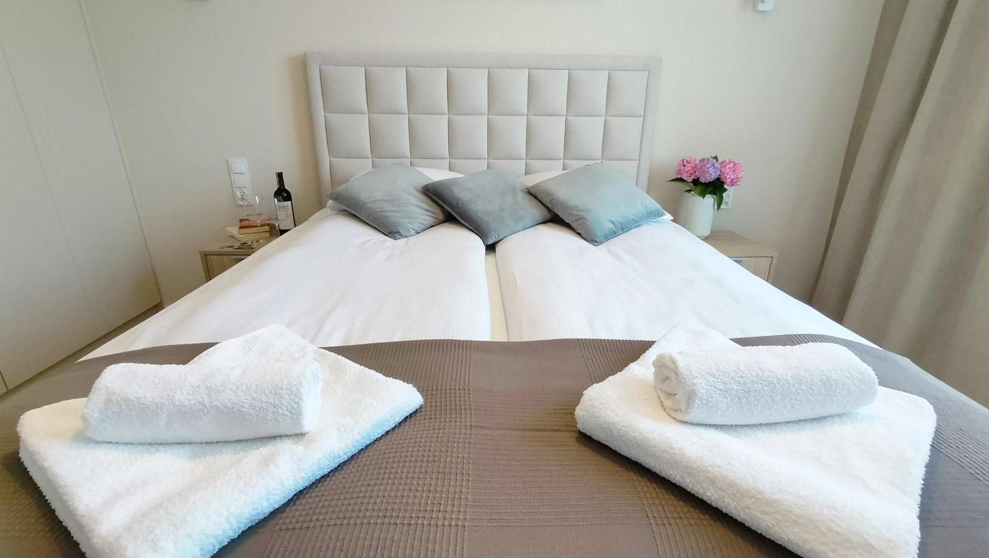 Cicha Przystan Apartamenty Whiteblue Sauna&Fitness&Parking Kołobrzeg Esterno foto